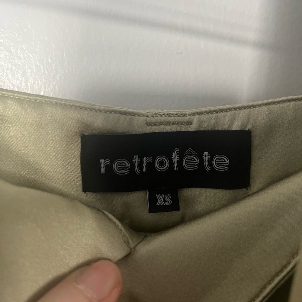 Retrofete Women's Silk Suit in Sage (rare piece - full suit) - Picture 6 of 6